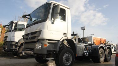 Mercedes-Benz Actros 3341 AK 6x6 Çekici