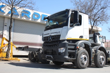 Mercedes-Benz Arocs 4143 4443 P 8x4