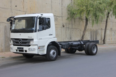Mercedes-Benz Atego 1518 4x2 Havalı Süspansiyon